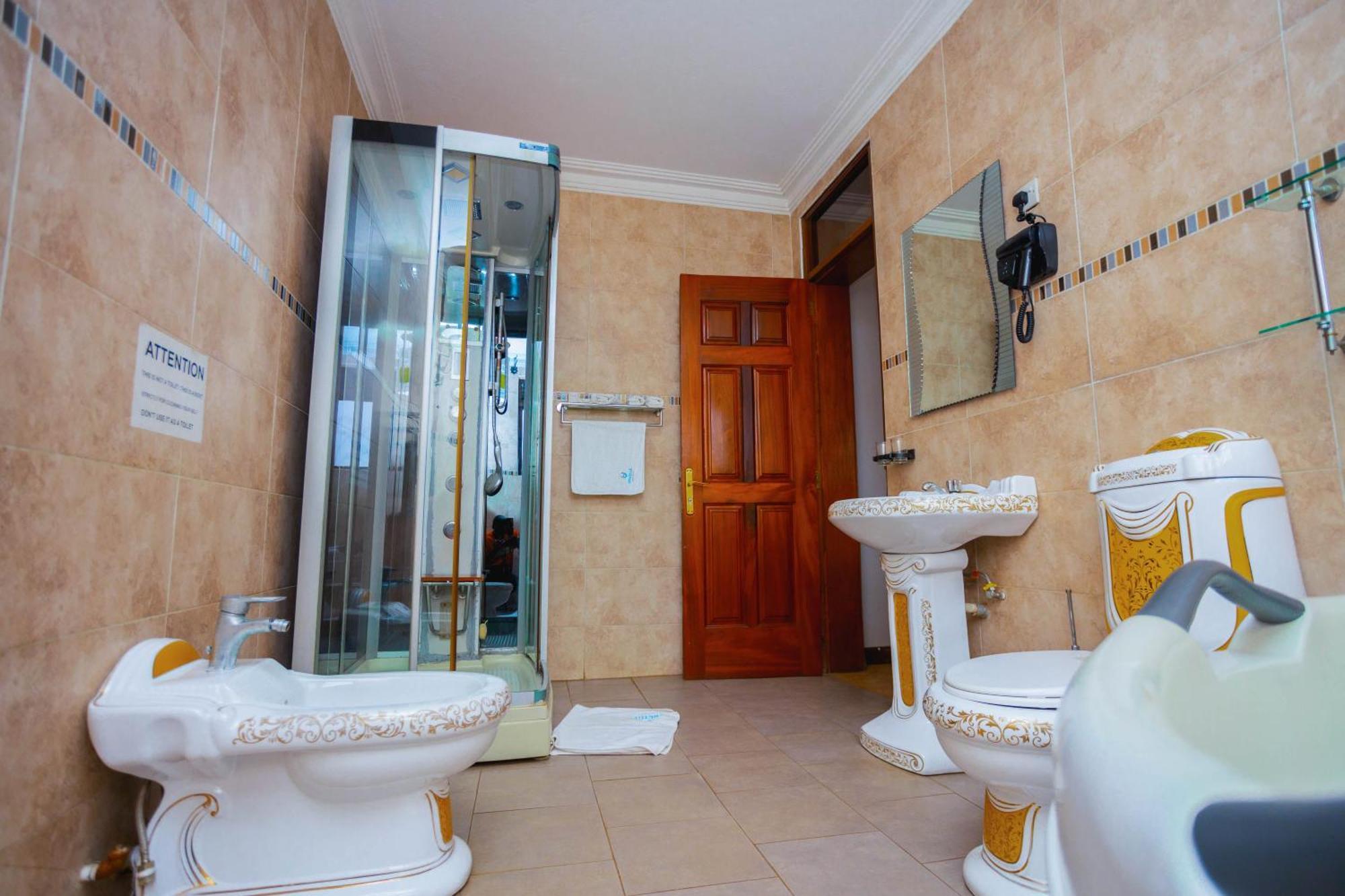 Gazelle Guest House Kampala Extérieur photo